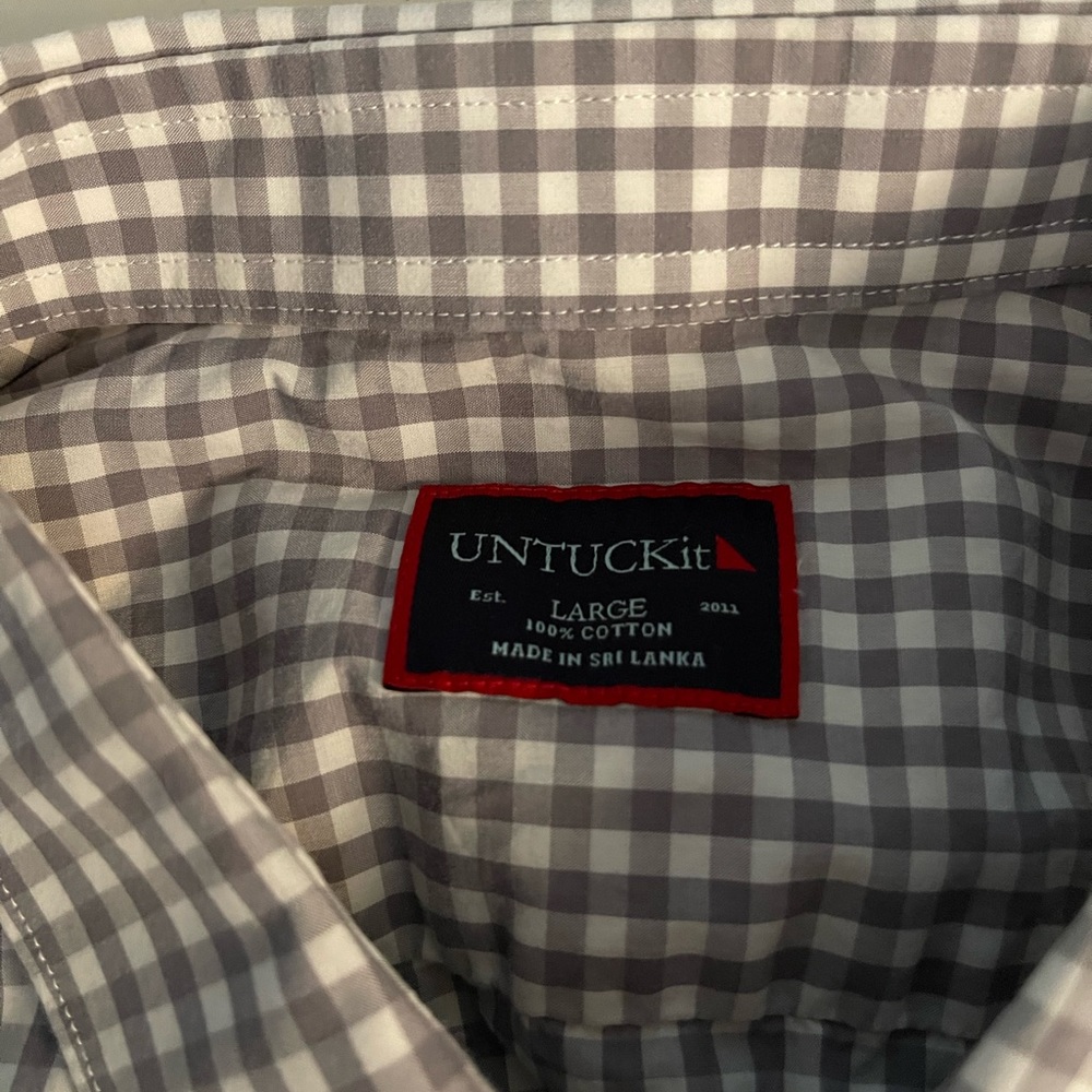 Untuckit Button Down - image 3